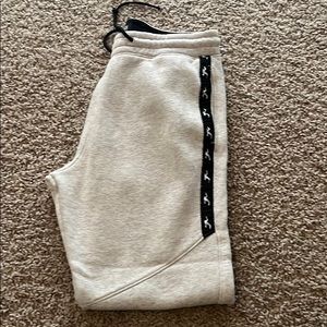 Men’s hollister joggers